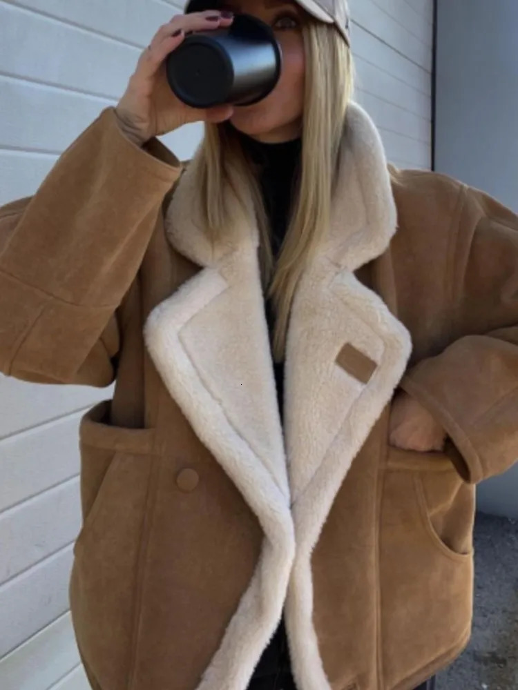 Vintage Suede Lamb Wool Coat Maillard Thickened Warm Fur Leather Biker Jacket Winter Fashion Women Woolen Short Overcoat Outwear 241113