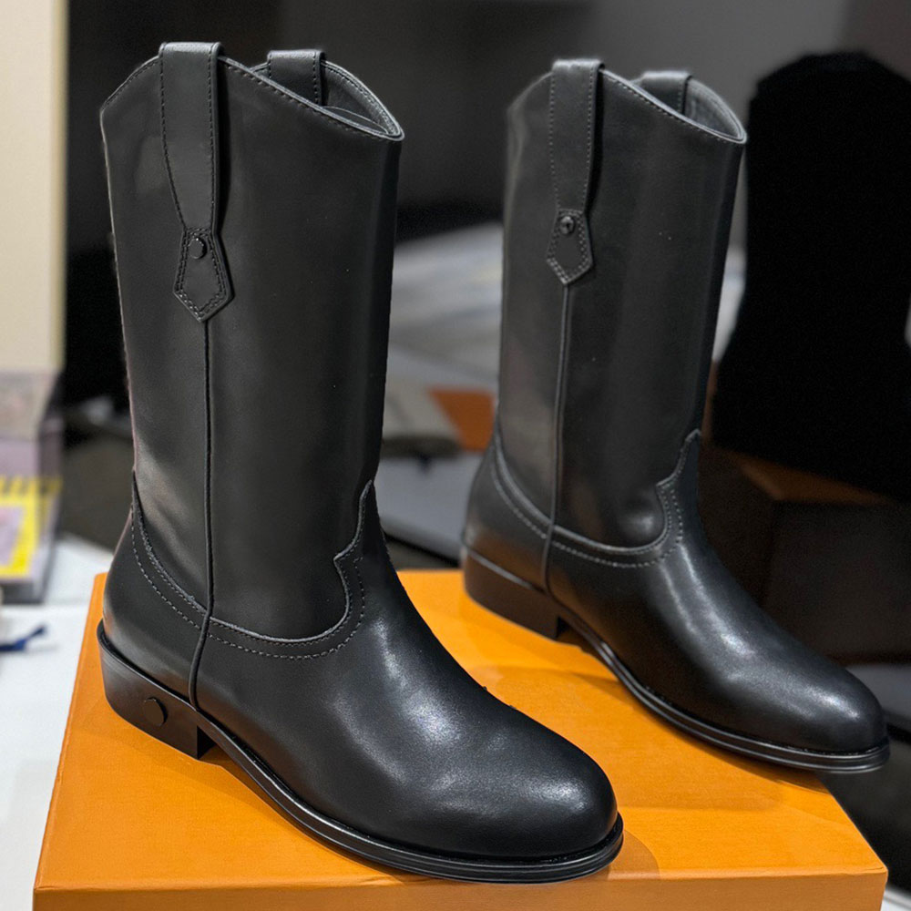 Rider Boot 1AD7HZ womens mens designer boots autumn winter boot Black Calf leather trend and easy to wear Couple style Leather lining Knight Boot