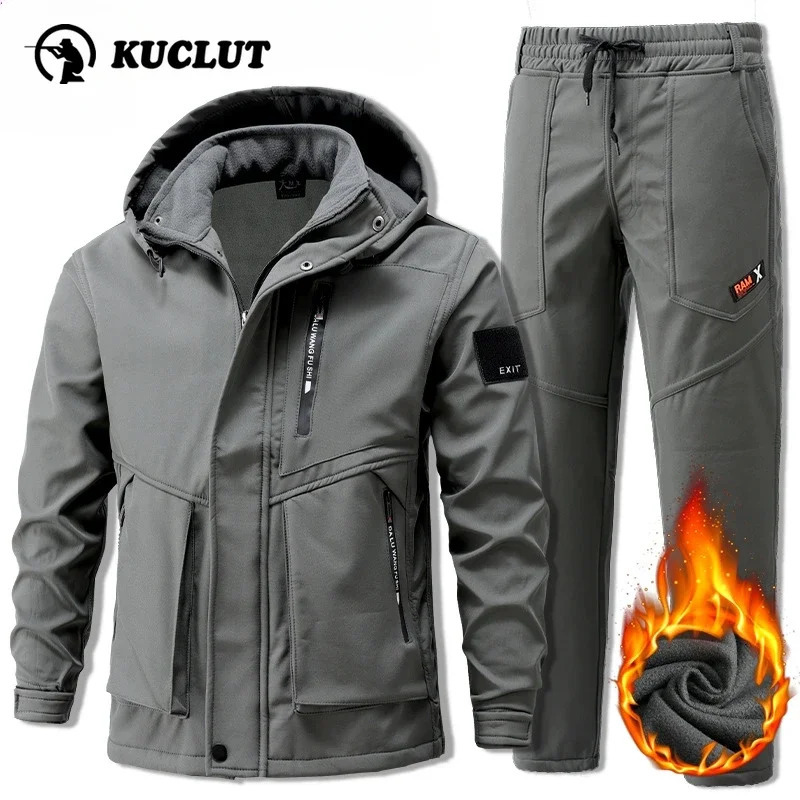 Mens Winter Fleece Jackets Tactical Suits Waterproof Warm Wear Resistant Outdoors Training Set Hooded Charge JacketVelvet Pants 241111