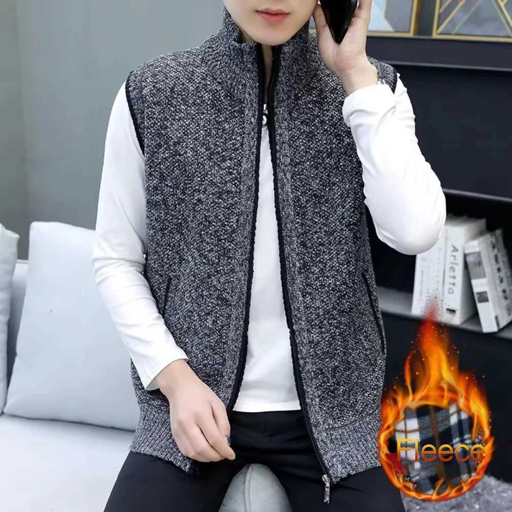 Autumn and winter new mens knitted sweater vest underwear Korean sleeveless vest mens warm slim fit vest cardigan W241113