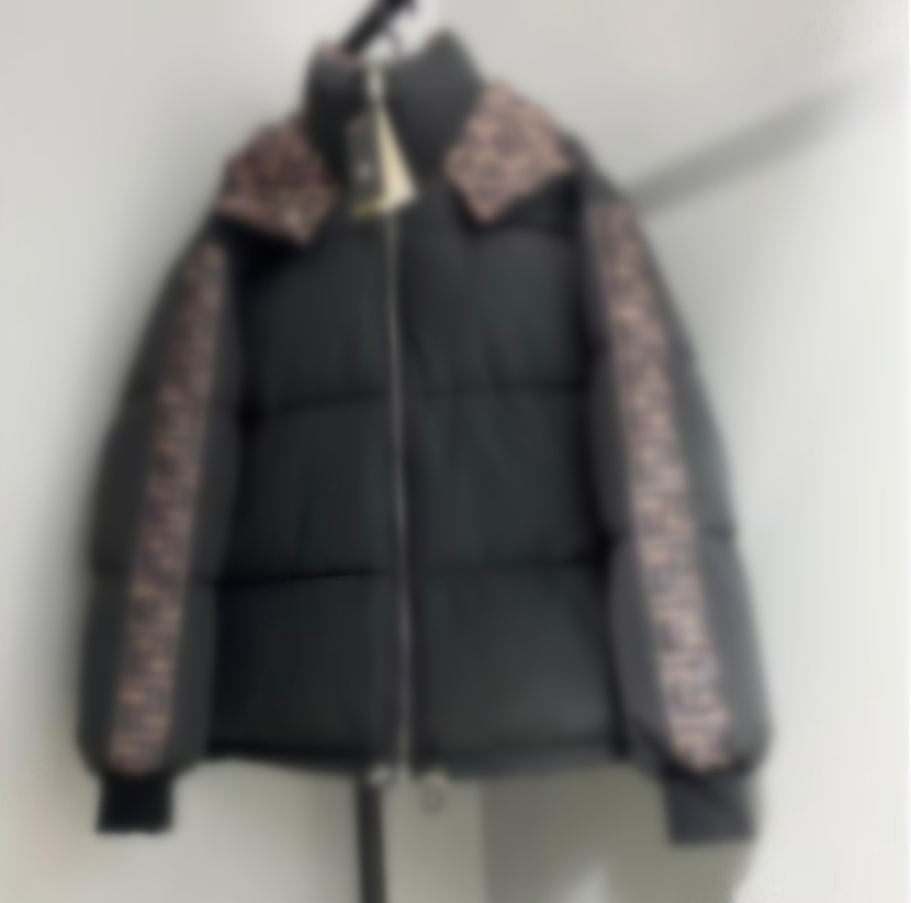 Vestes pour hommes en bas d'hiver Vestes de pucette verte noire Designer Womens Down Veste Couples Parka Outdoor Chaussade de plumes chaudes Coat