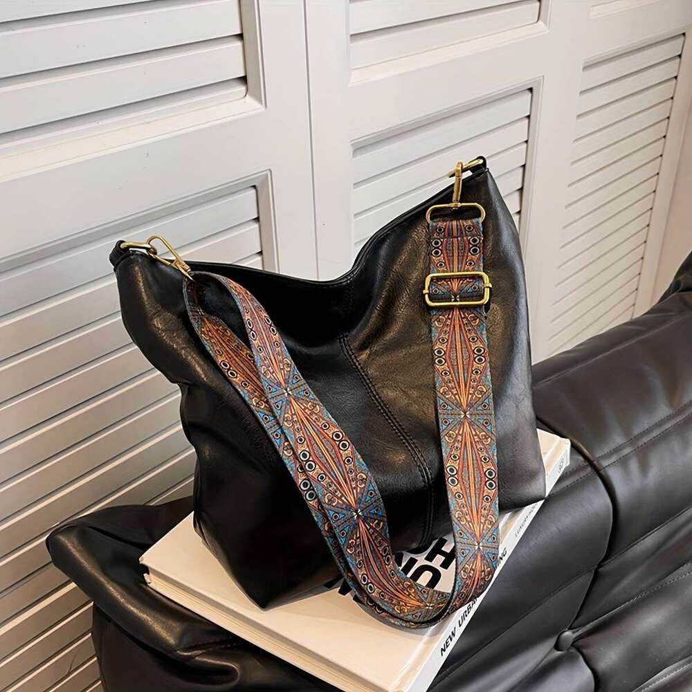 Women's Vintage Style Messenger Solid Color With Geometric Pattern Wide Strap Large Capacity PU Leather Zipper Shoulder Bag