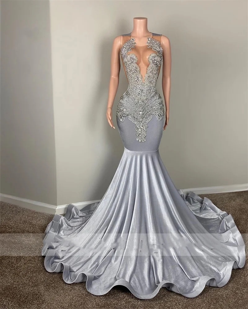 Magnifique robe de diamants Sier pour les filles noires veets scintillations en cristal en cristaux Robe de bal d'anniversaire 2024 vestido