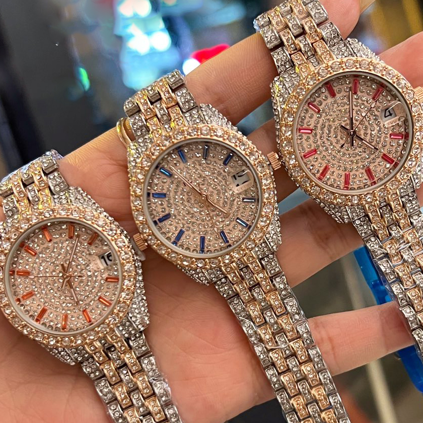 fashion ladies watches 28mm quartz full diamond Gold women watch Designer wristwatches Stainless Steel band for womens Christmas Valentines Day Gift