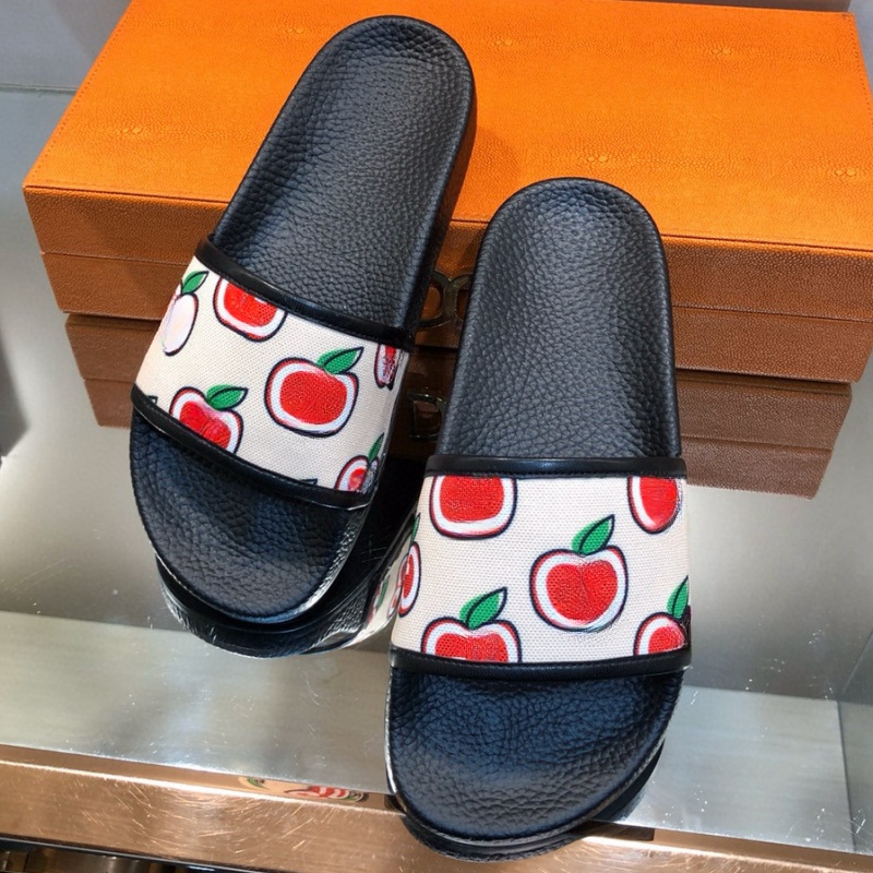 New fashion slippers, luxury designer sandals, genuine leather letter shoes, men's and women's outdoor beach shoes, rubber print sandal-image-965359612