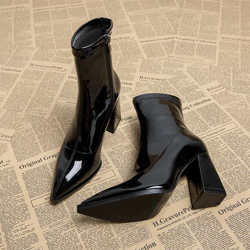 Womens Ankle High Heels Chelsea Boots Pointed Toe Shoes Goth Pumps Winter Womens Motorcycle Boots 241116