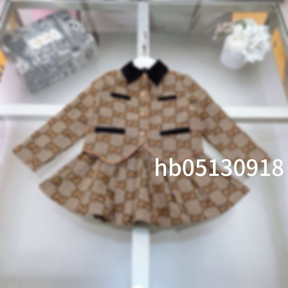 Designer children&#039;s suits Girls Boys Jeans Outerwear Men & Women Fashion Classic Jumpsuit Shorts Baby Pants Outerwear 37-image-1059559963