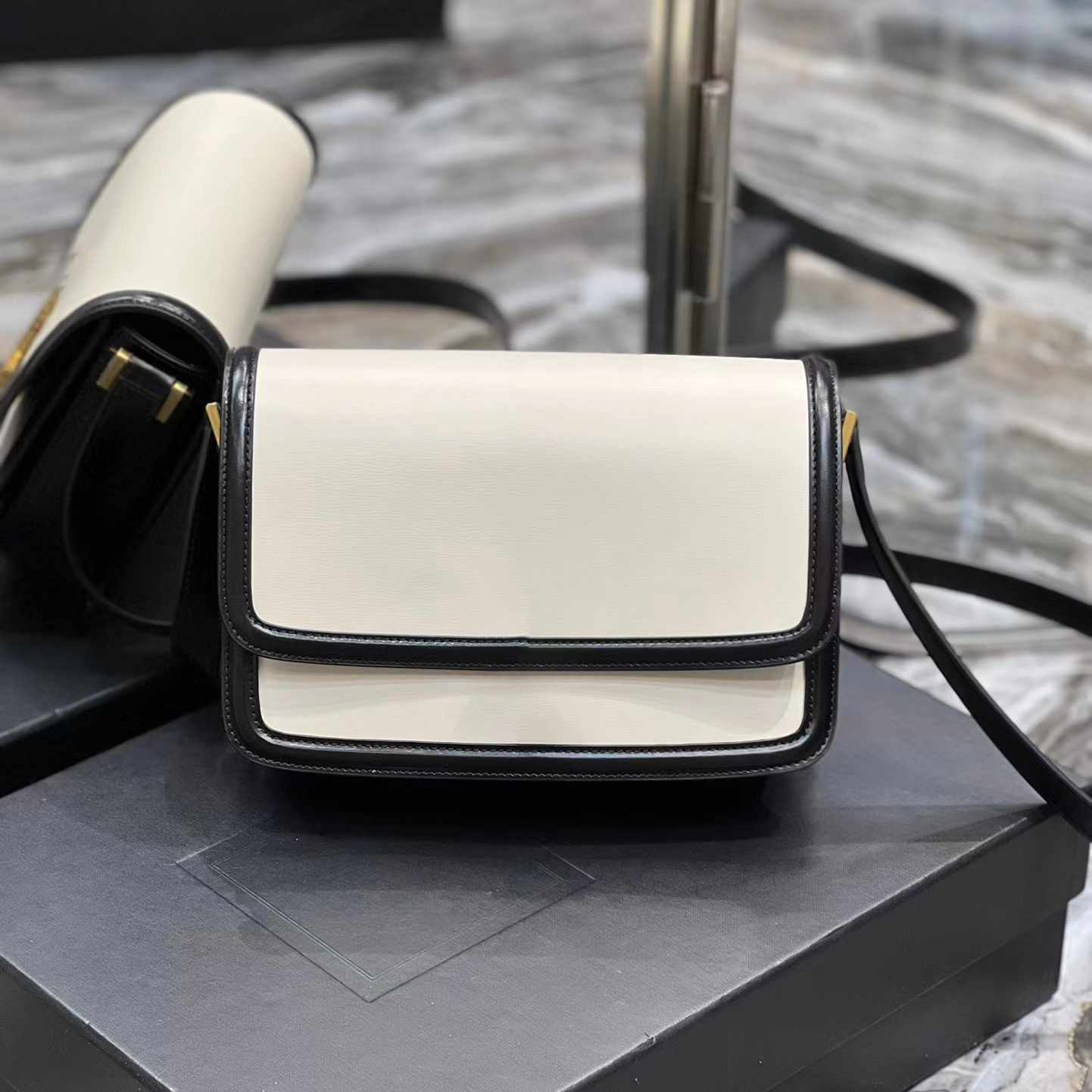 Sac à bandouliers à volet classique Luxurys sacs à main en cuir pour femmes