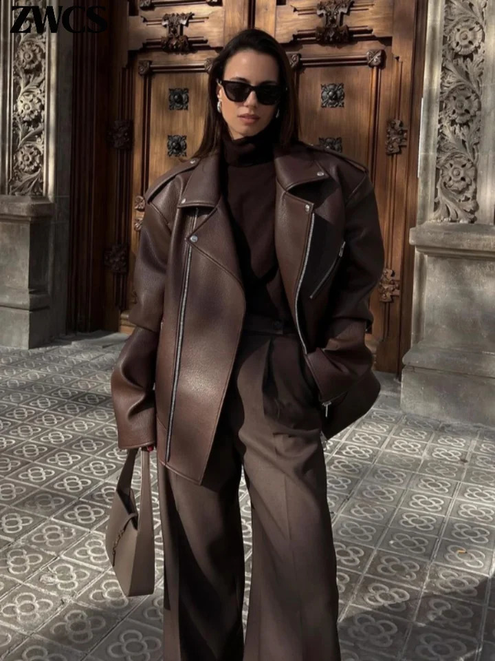 Motorcycle zipper leather jacket womens lapel long sleeved pocket button jacket autumn womens street top 241116