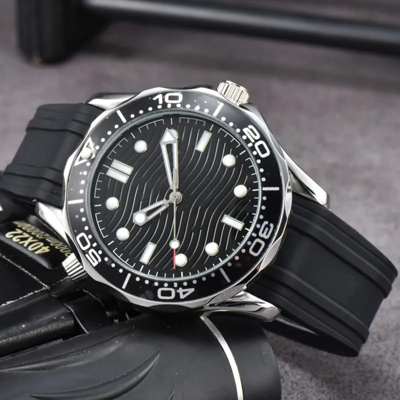 AAA top brand men's watch Fashion multi-functional high-quality watch
