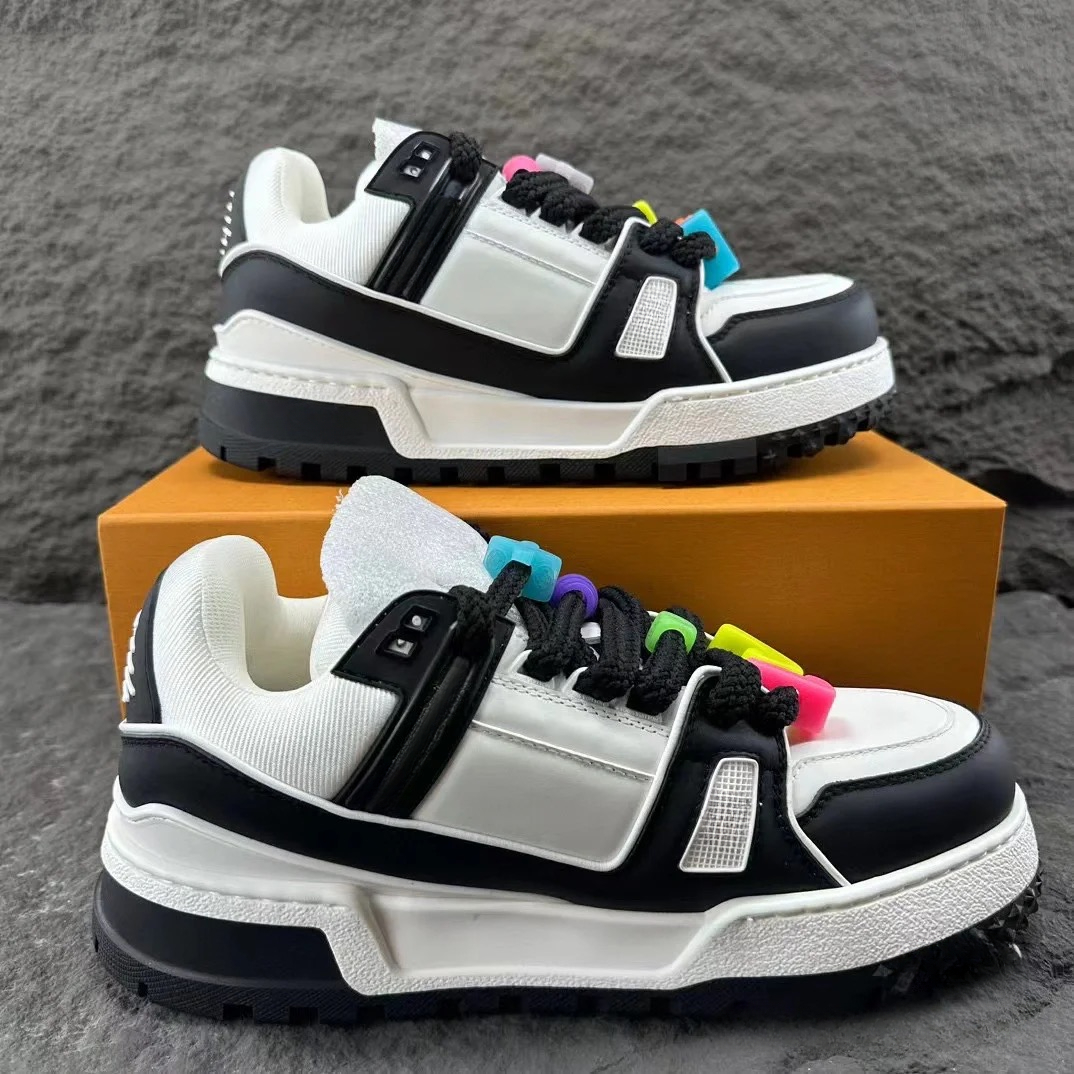 Designer Trainer Maxi Sneakers Fashion small fat ding thick sole increase casual men's and women's sneakers letter pendant bread shoes