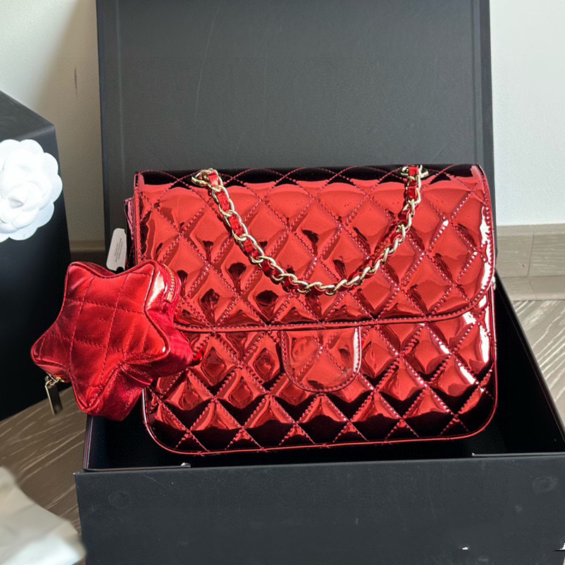Sac à dos étoile en cuir breveté en cuir en cuir en diamant concepteur de créateurs pour femmes sac à bandoulière 25 cm