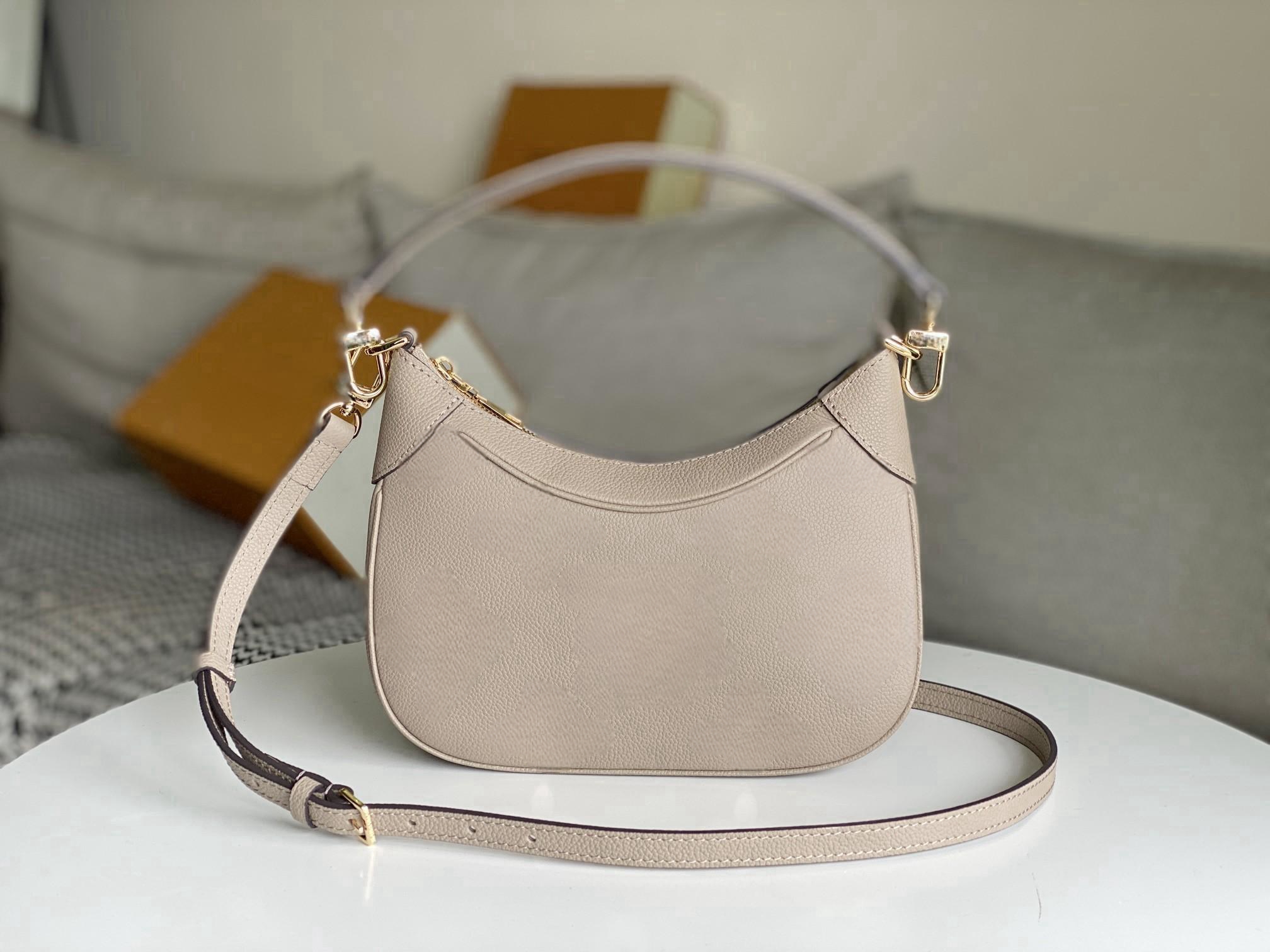 designer bags fashion Chain Shoulder Bag Top Totes real leather luxury old flower Diane Baguette handbag emeinte canvas strap embossed Letters co-image-967260530