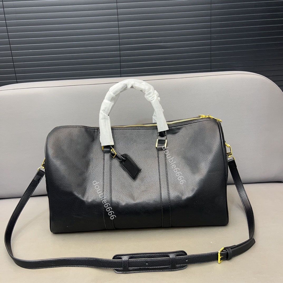 New Stud Travel Bag for Fitness Travel Super Large Capacity Bag Classic Design Impressive Unisex Super Thick Go Crossbody Bag Shoulder Bag Handba-image-915669739