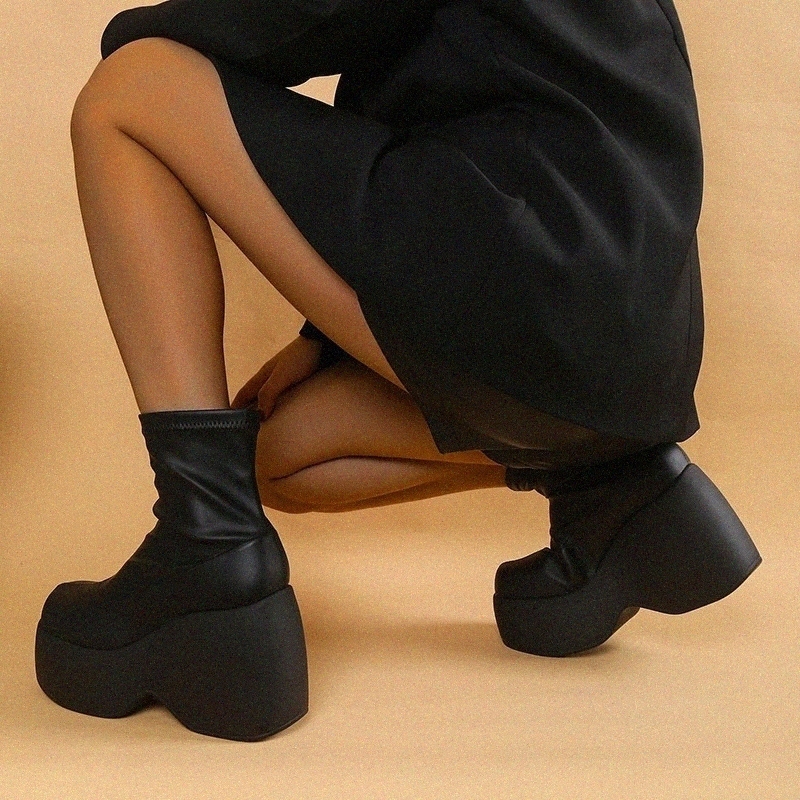 Solid White Black Fashion oversized Thick Bottom Slope Heel Womens Short Boots Waterproof high Platform Elastic Matsutake Single Boote6ESe#