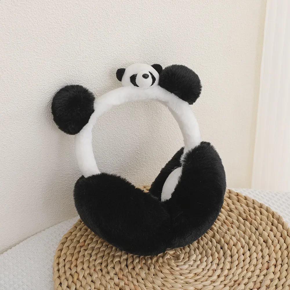 Fashion Warm Cartoon Earrings Cute 3D Panda Plush Windproof Earrings for Boys and Girls in Winter 241120
