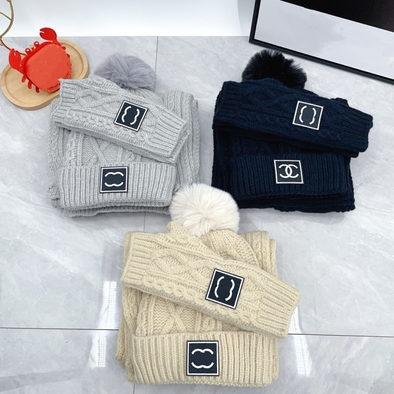 Ensemble d'hiver pour garder au chaud, bonnet à pompon, chapeau à pompon, écharpe de styliste pour femmes et gants de créateurs