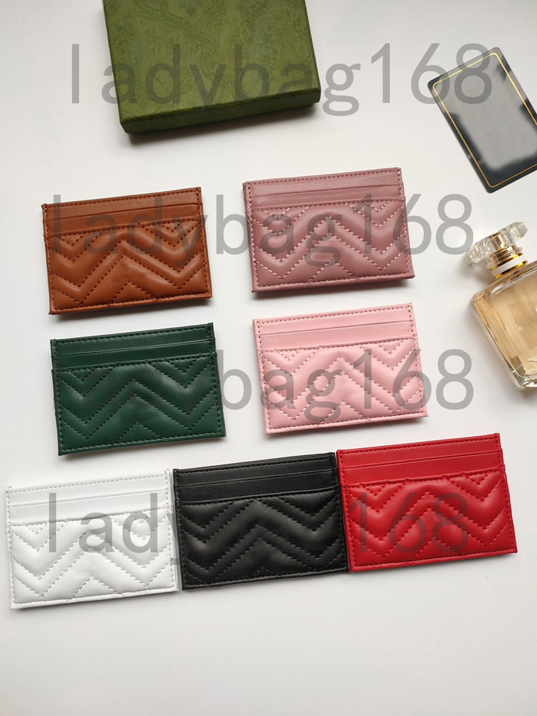 Luxury Black Female Genuine Leather Mini Wallet - Sleek and Secure Small Card Holder with Pebbled Surface Detailing