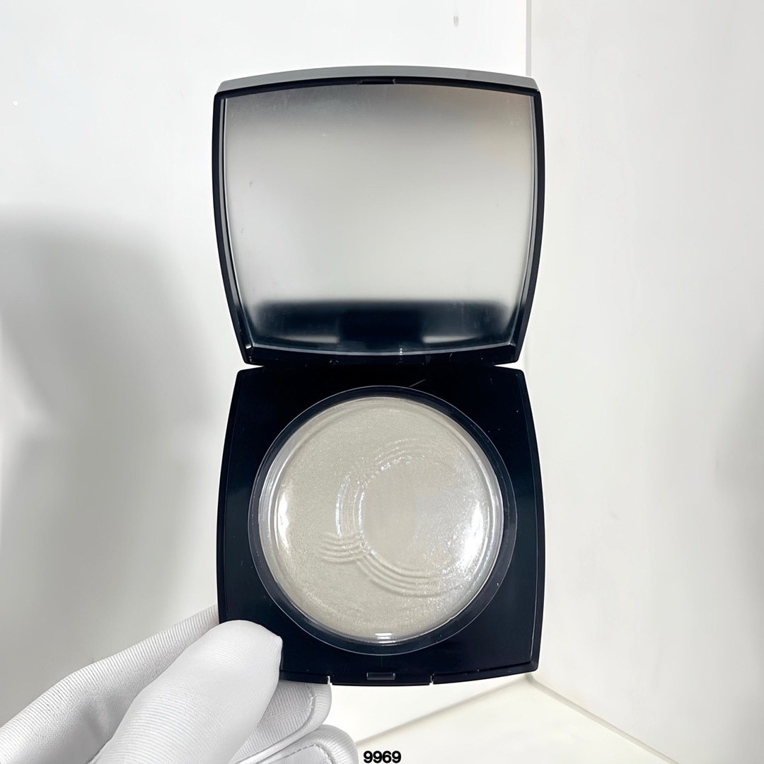 New Illuminating Powder Highlighter Makeup Shimmer Glitter Shine Face and Body Brighten Contour Cosmetic Pearlescent Diamond Shadow Palette Powde-image-1034298706