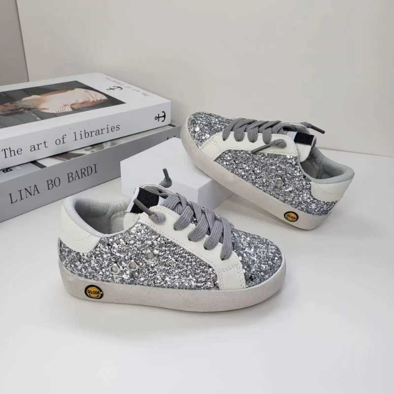 2026 New First Walkers Kids Sneakers Autumn Girls Sport Running Chunky Trainers Toddler Children Casual cologne Star Shoes Fashion Brand Glitter Sof