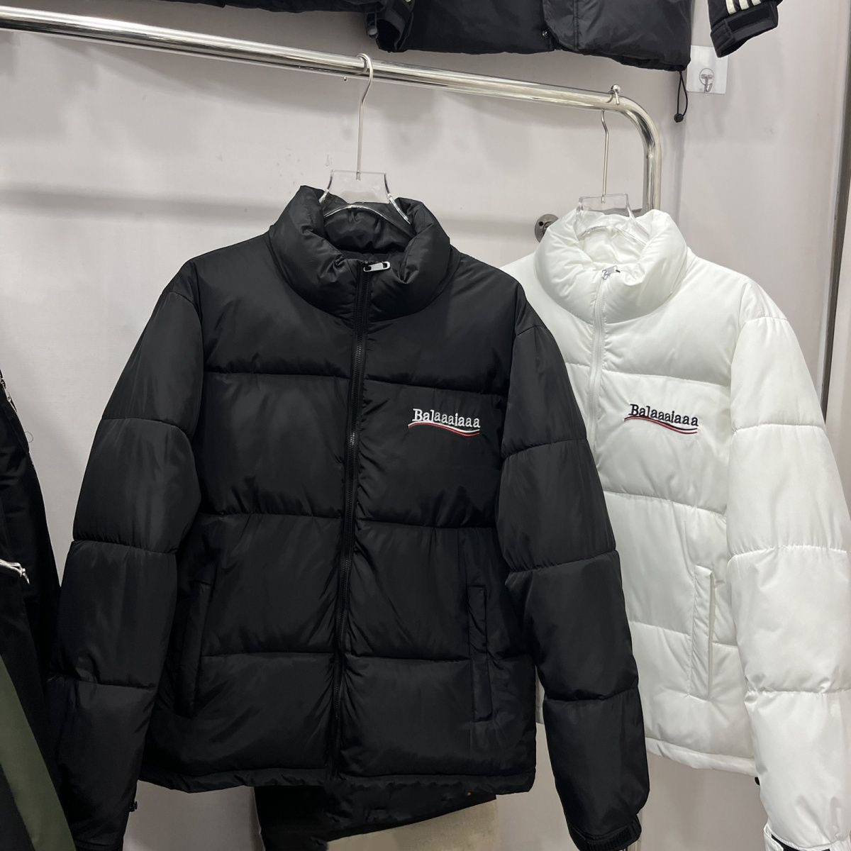 French Paris mens jacket luxury designer letter embroidery jacket mens womens winter outdoor windbreaker couple thick warm down jacket mens thick