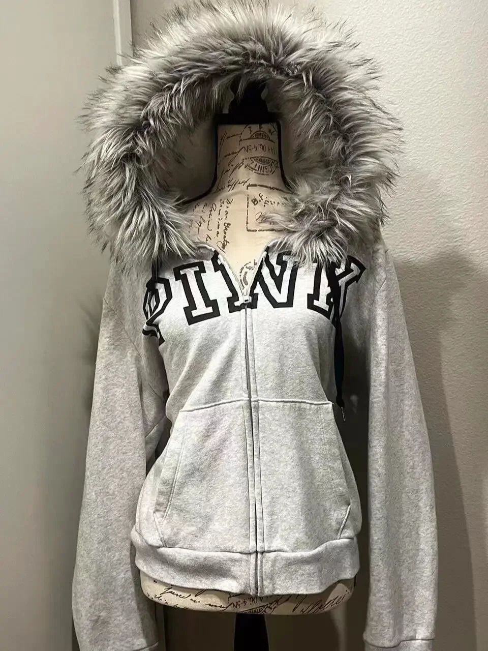 Y2K womens pleated hooded jacket suitable for both men and womens casual comfort solid color street daily cardigan 241125