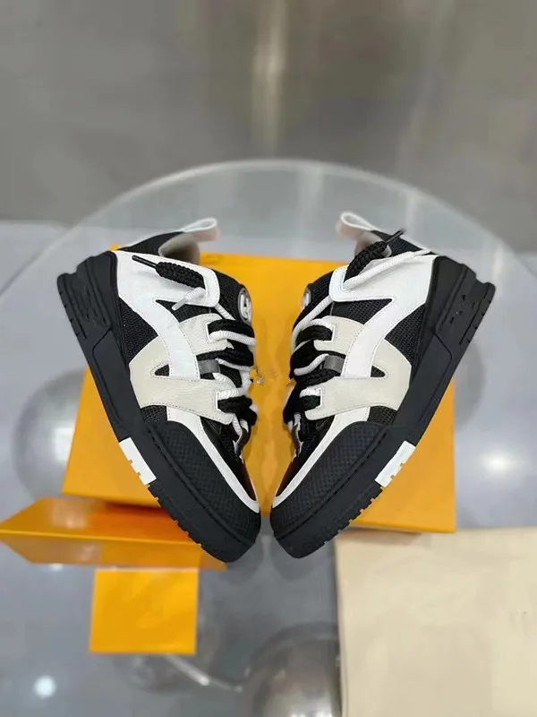 2023 New Hot Mens Old Daddy Shoe Sneakers Fashion Trend Designer Brand Classic Black Pure Black Non-Slip Outdoor Street Street High Quality 0908