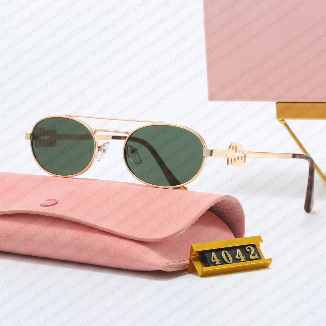 Elegant Designer Sunglasses with Diamond Accents - Durable Unisex UV Protective Glasses Packaged with Box-image-965556648