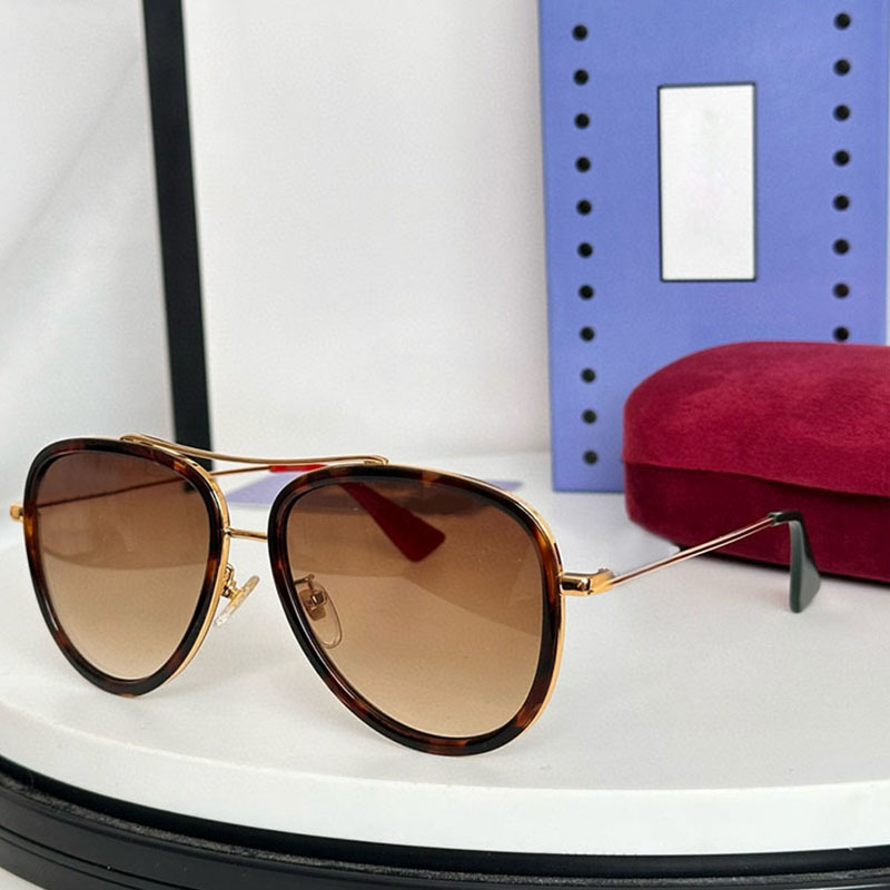 Nouveau design de mode de mode ovale Luxurious Frame en métal 0062S Style de grâce surdimension