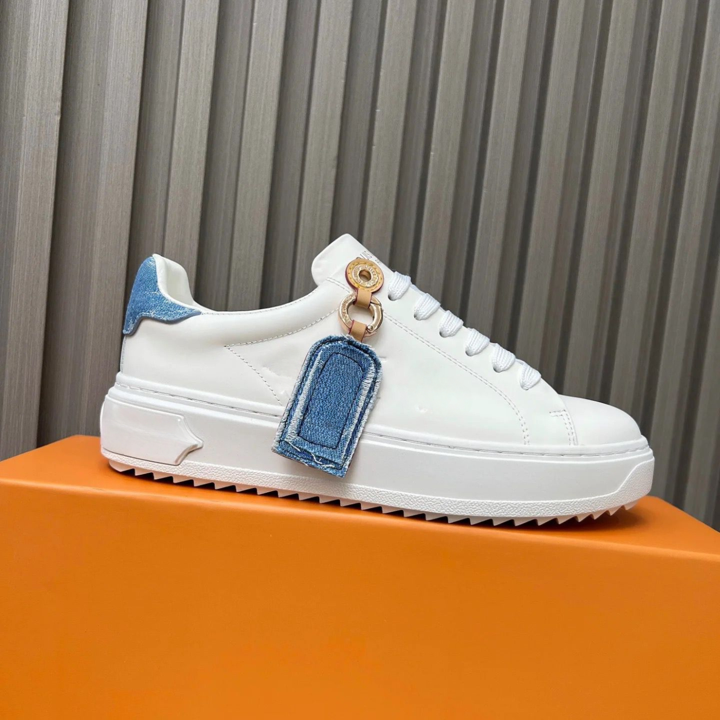 Designer Time Out Sneakers Fashion Leather Patchwork Imprimé en denim B30 baskets décontractées pour hommes B22 Little White Chaussures pour femm