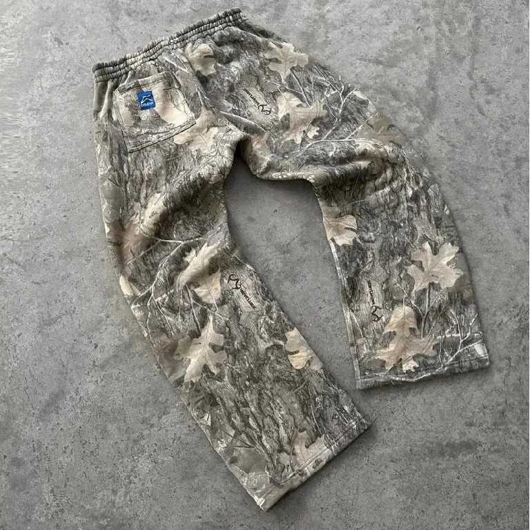 Baggy Sweatpants Mens Camouflage Pants Retro Hip Hop Style Elastic Waist Joggers Casual Camo Cargo Trousers for Men and Women Z250731