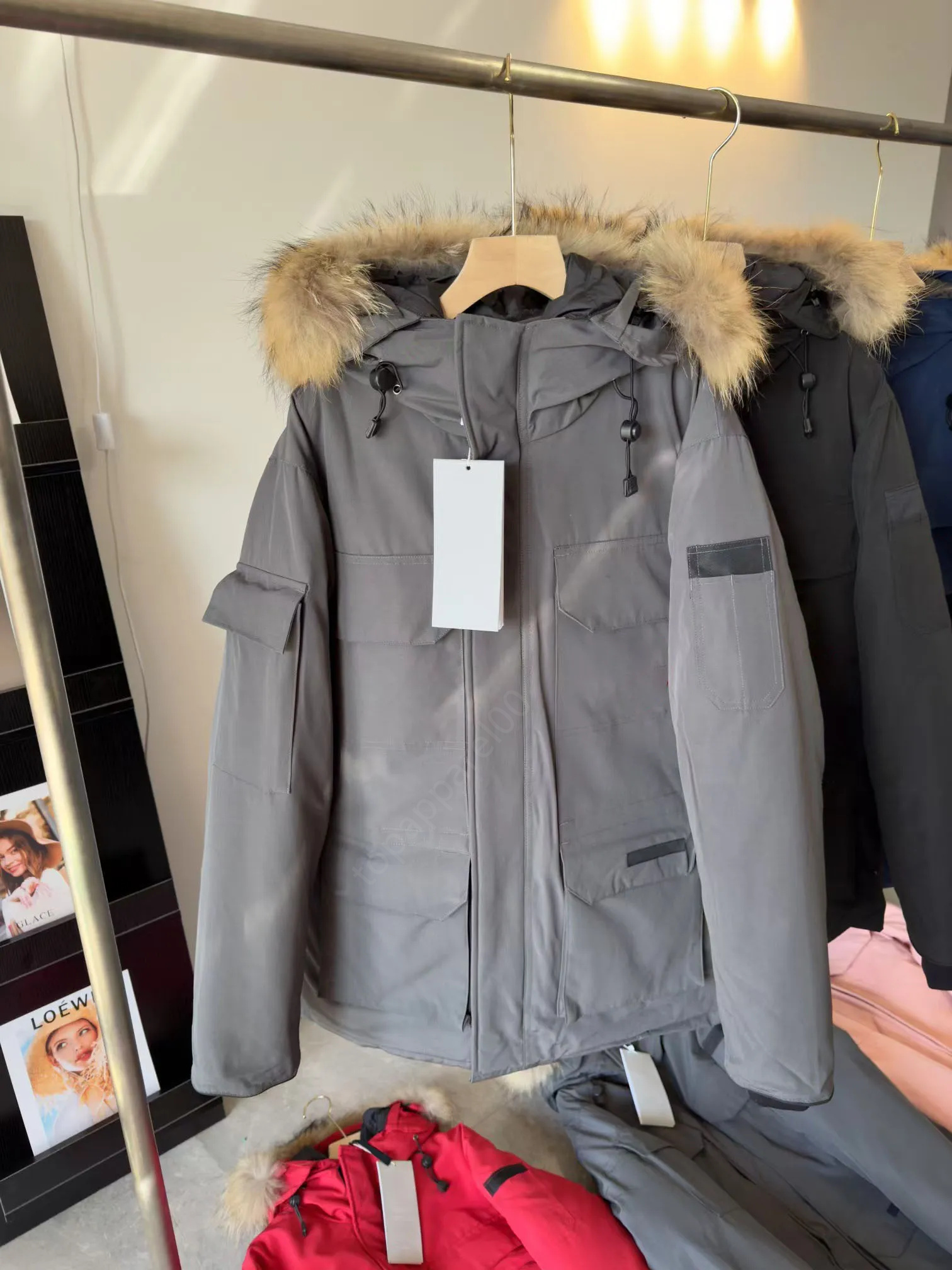 Winter Canadian Chili wack Pilot Jacket Designer Men Women Down Parkas Homme Outerwear Coats 33s 9d
