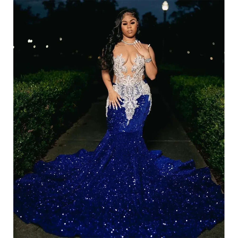 Royal Sequins Beaded Blue Appliques Prom Dresses For Black Girls Sheer Neck Sweep Train Mermaid Formal Ocn Gowns Mal