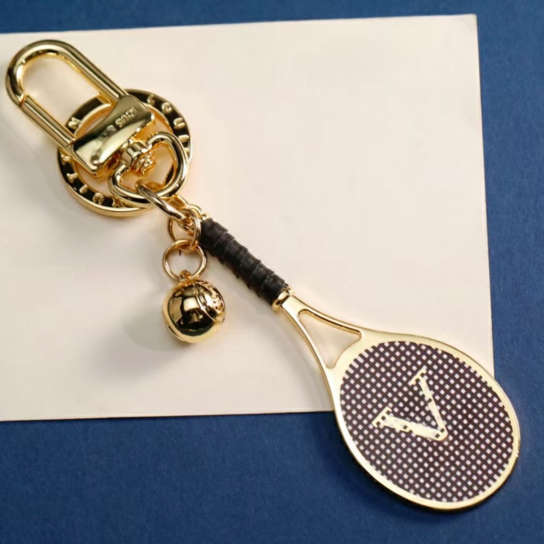 Designer for Men Women Fashion Tennis Racket Keychain Car Keychains Stainless Steel Key Chain Bags Pendant Love Gift R250409