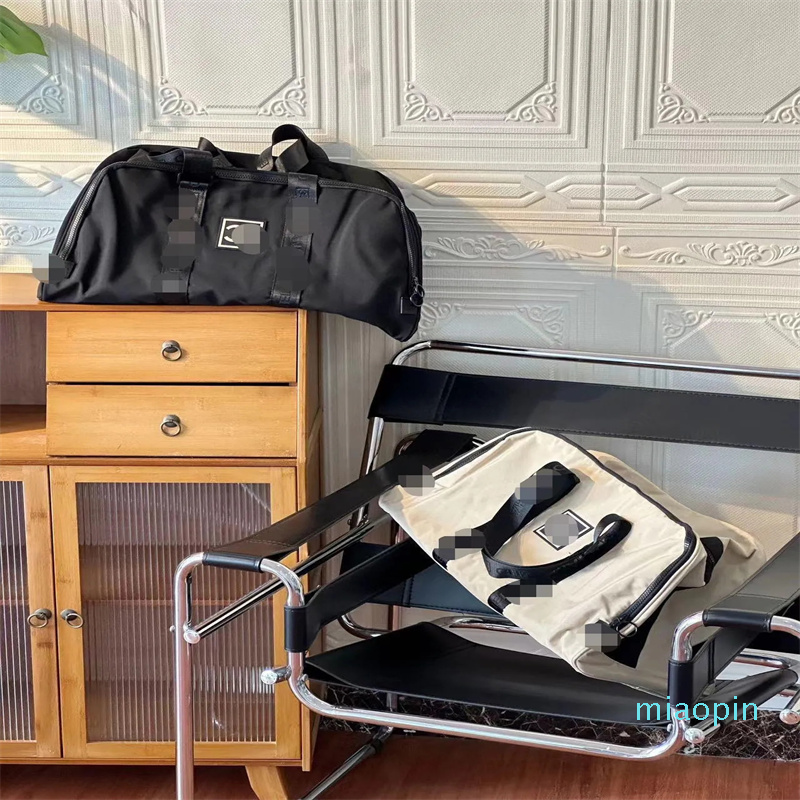 Duffel Bags Women Weekend Travelling Handbags Night Sport Luxury Print Design gym bag-image-942562906