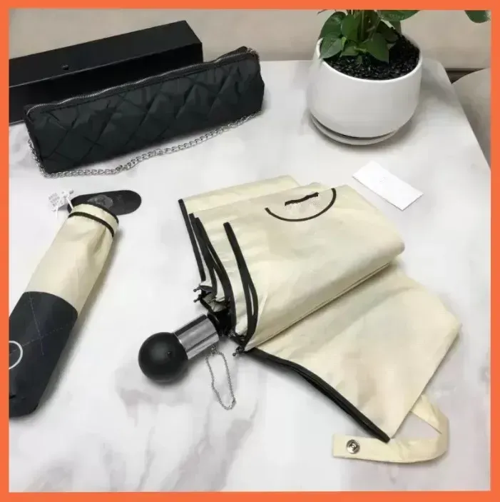 2023 Elegant Designer Umbrellas C Umbrella Patchwork Printing Suitable Sun Rain Women Parasols Girl Folding Umbrellas Ideas with box and bag M260-image-1096023294