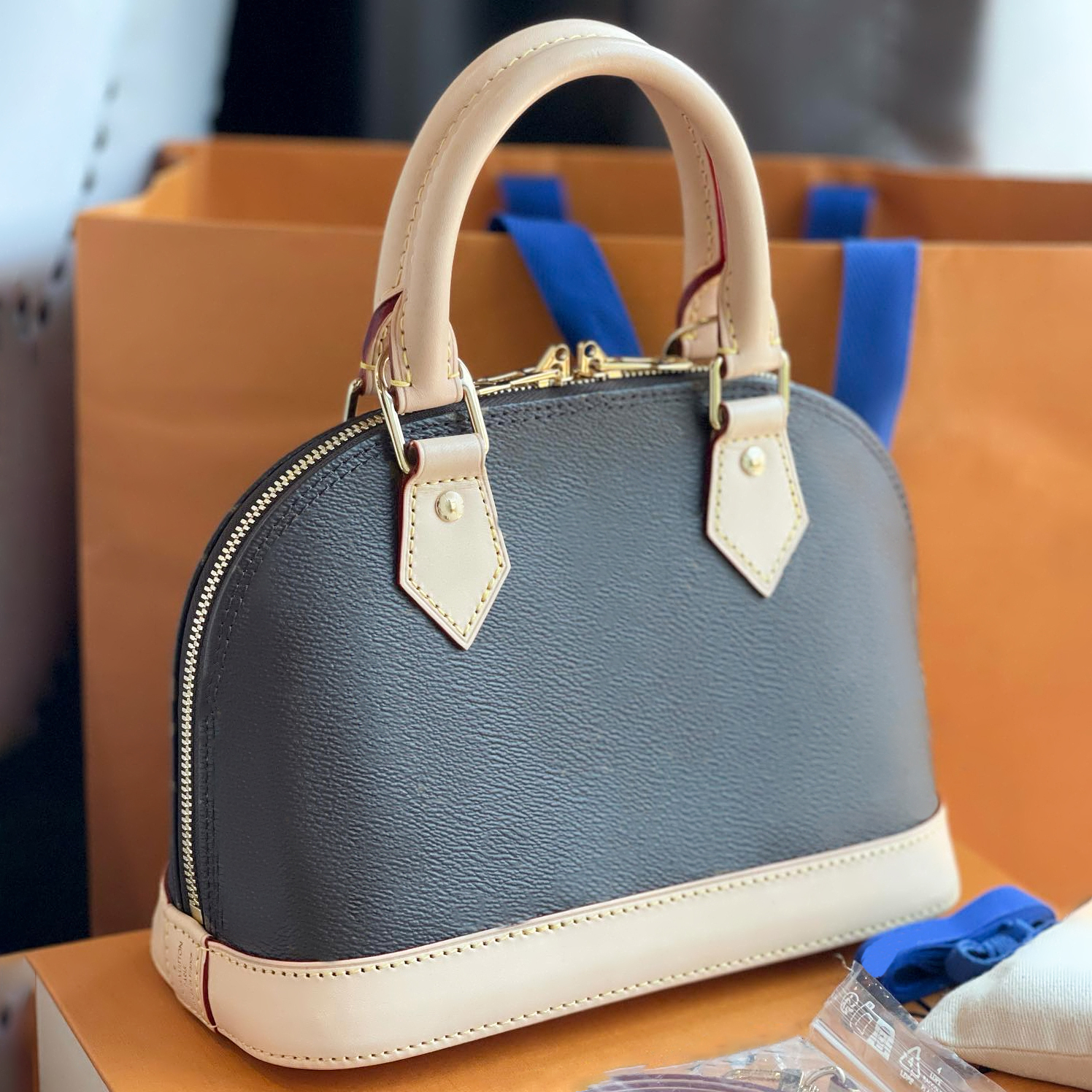 10a Designer Shoulder bag for Woman Luxurys tote travel Crossbody Bag mens Leather handbags Purses Weekend Clutch Top handle black pochette bags satchel wallet 