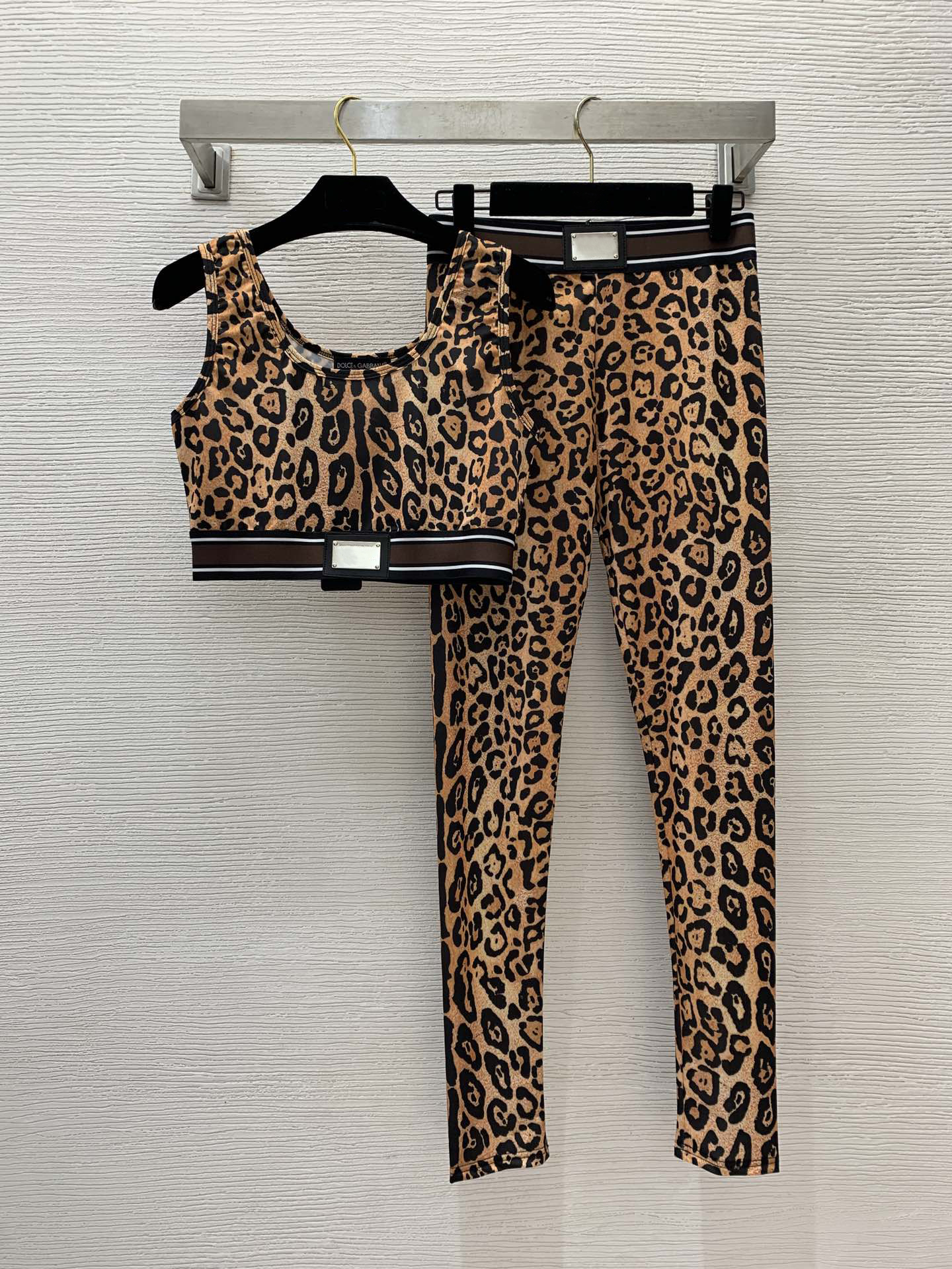 Brand Designer Tracksuit Two Piece Set Women Luxury Splicing Leopard Print Suit Wear A Short Waistcoat And Skinny Hip-lifting Leggings Plus Size Wom