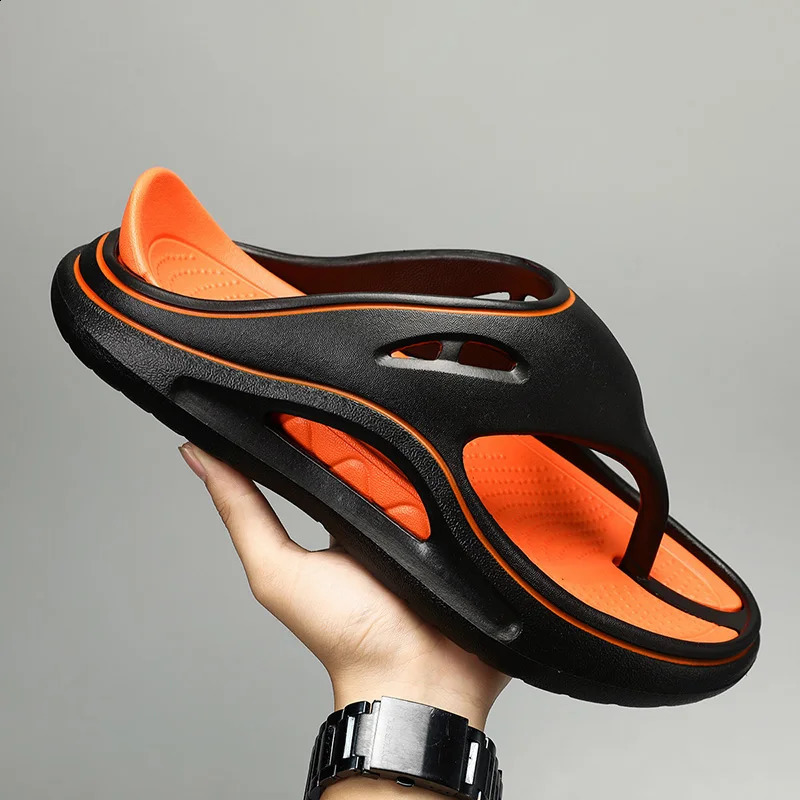 High Quality Men Women Flip Flops Outdoor Indoor Slippers Thick Soft Sole Men Beach Sandals Non-slip Bathroom Home Men Slippers 240606