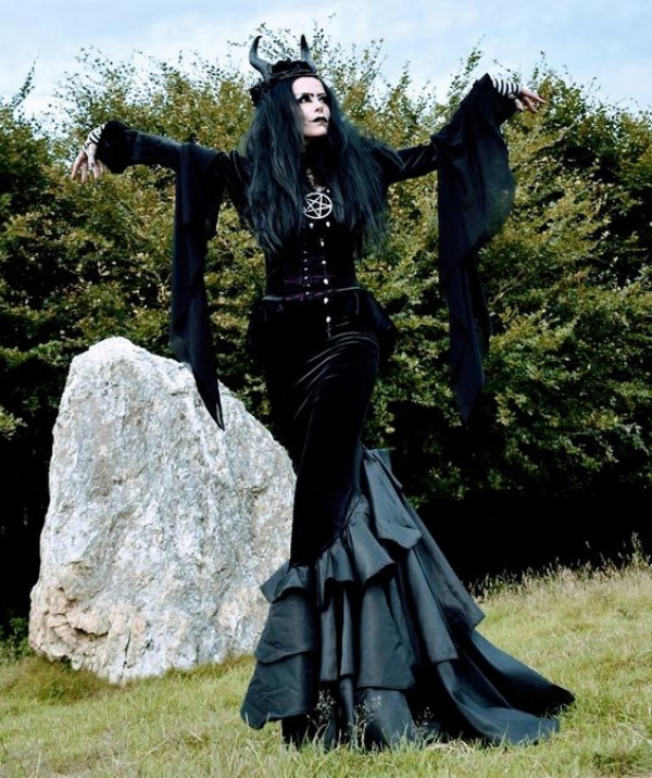 Robes de bal de veet noir magique 2024 manches longues à manches longues plus taille de soirée formelle