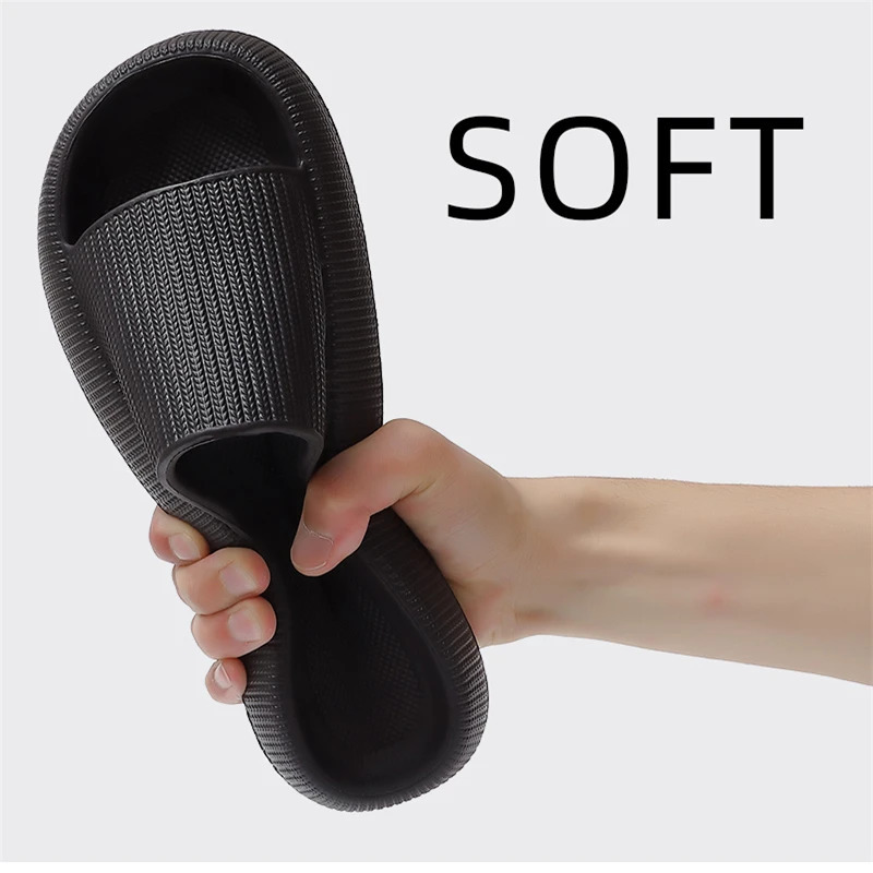 Summer Thick Platform Bathroom Home Men Slippers Women Fashion Soft Sole Indoor Sandals Non-slip Flip Flops Male Slides 240611