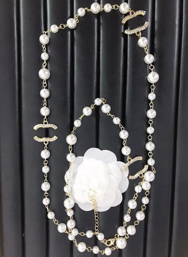 Newest Brand Designer Pendants Necklaces Crystal Pearl Letter Choker Pendant Necklace Fashion Women Sweater Chain Jewelry Accessories 20style