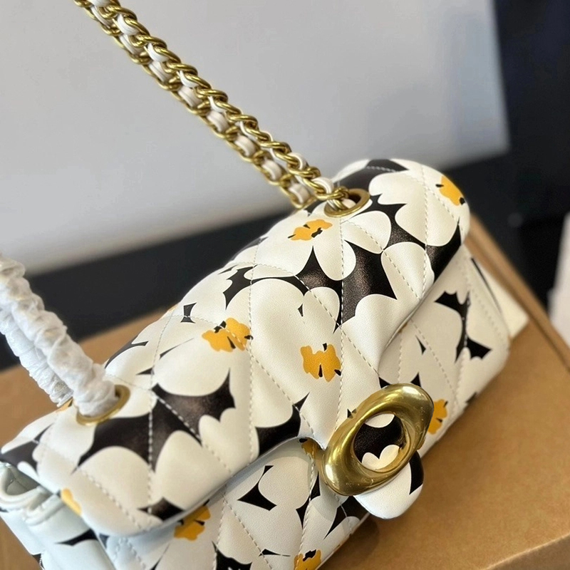 Designer Bag Portable For Women Chains Shoulder Bags Fashion Ladies Gift Flowers Underarm Nylon Leather Tote Bag Vacasion Outdoors Banqu-image-989358646