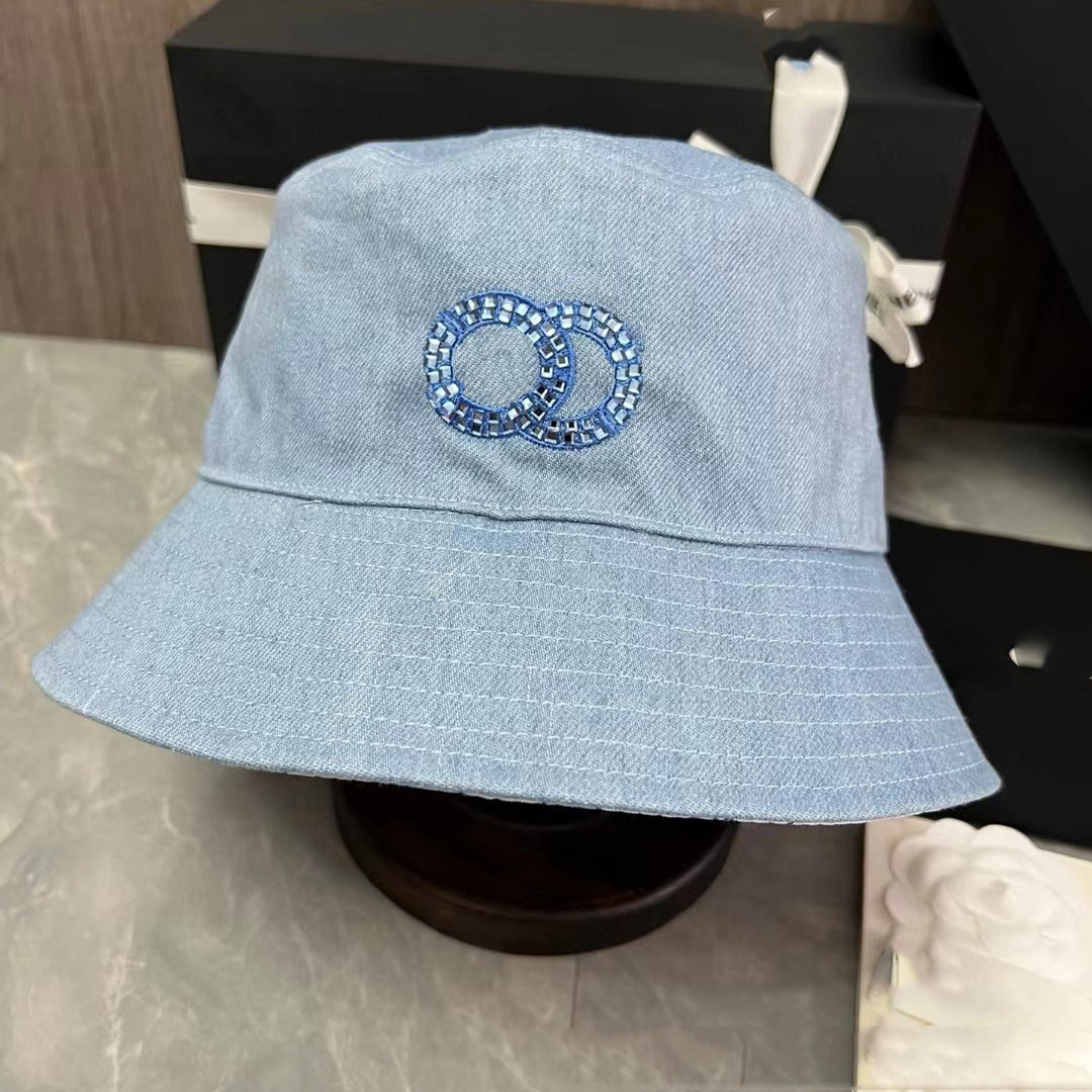 Designer Women's Bucket Hats Sunshade Hat Denim Vacation Retro Versatile Sun Prevent Hat Design Travel Hat-image-989607040