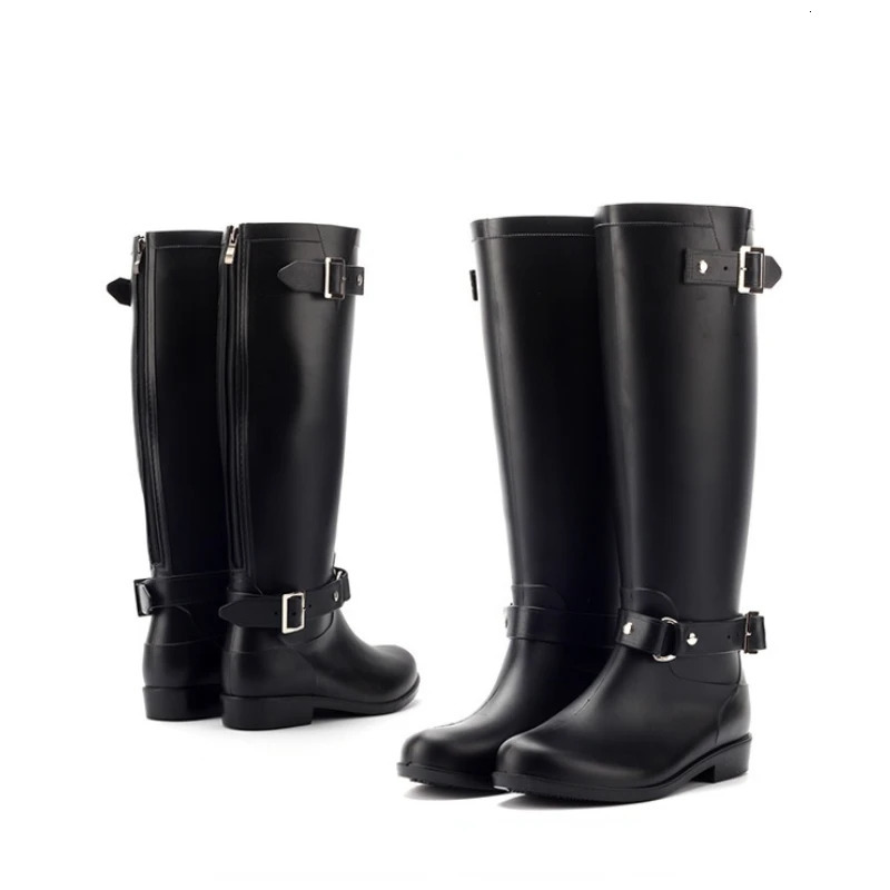 Botas de goma para mujeres trabajos impermeables de moda con la cremallera de la cremallera altas botas de altura de la lluvia.