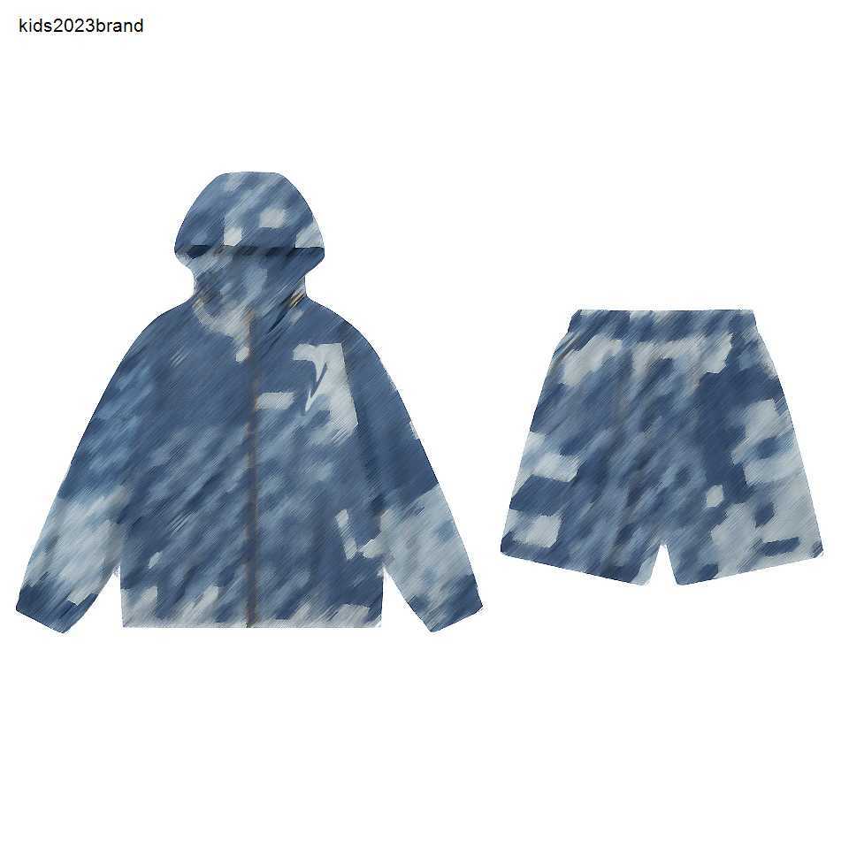 New baby tracksuits Summer Sunscreen set kids designer clothes Size 100-160 CM Gradient blue plaid design hooded jacket and shorts 24June-image-991791216