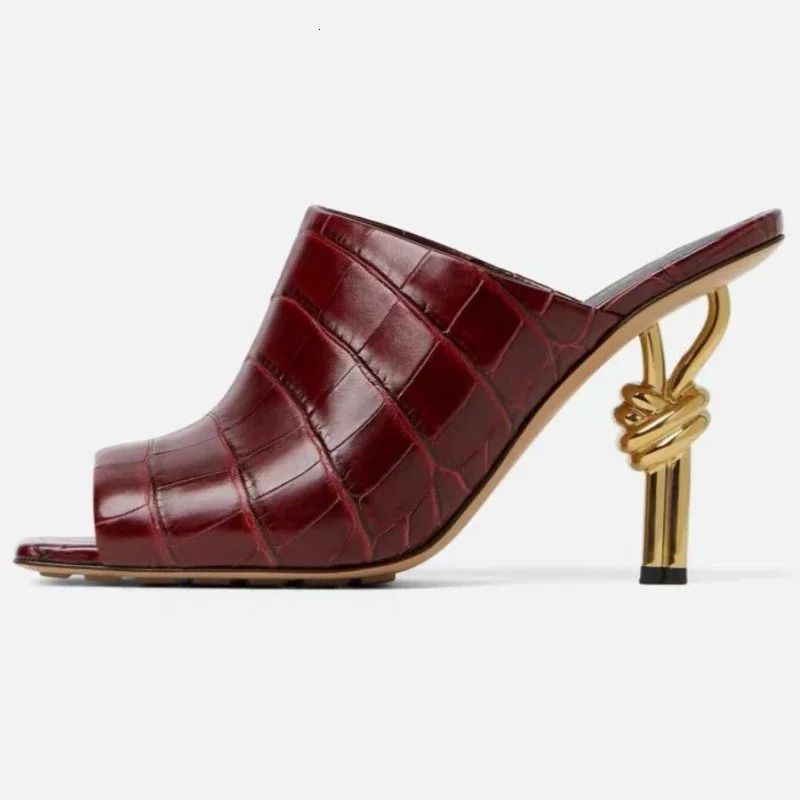 European and American Summer High Quality Irregular Heel Square Head Slippers 2024 Womens Nightclub Show Banquet Shoes 240619