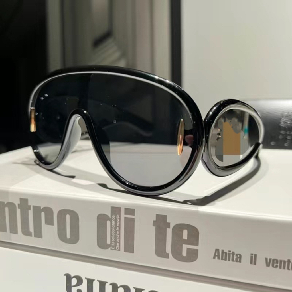 2023 Designer sunglasses for men and women Large frame sunglasses for outdoor travel Pilot sunglasses stylish and beautiful-image-883196886