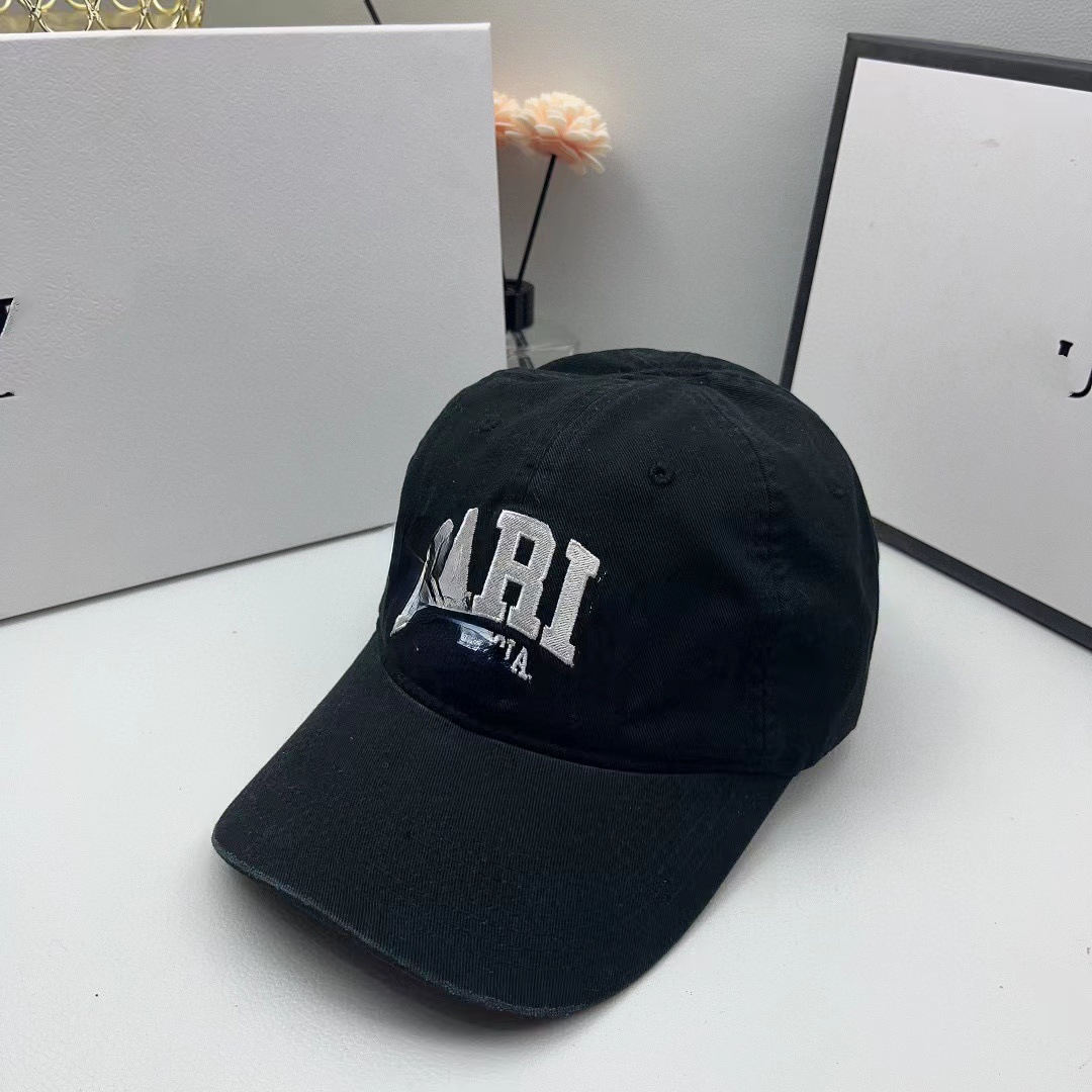 New Parisian Ball Caps Letter Hat Men and Women Show Face Hours Still Baseball Trend-image-994608357