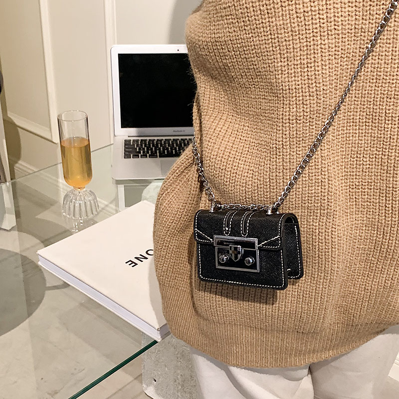 Fashion trend ladies small messenger bag PU artificial leather shoulder bag handbag classic zipper small square bag coin purse